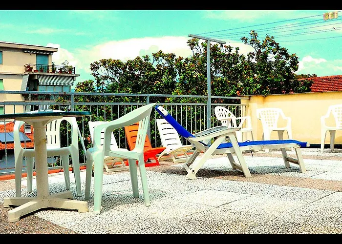 Belvedere 2* Viareggio