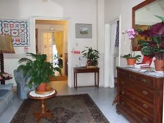 Ξενοδοχείο Belvedere 2*