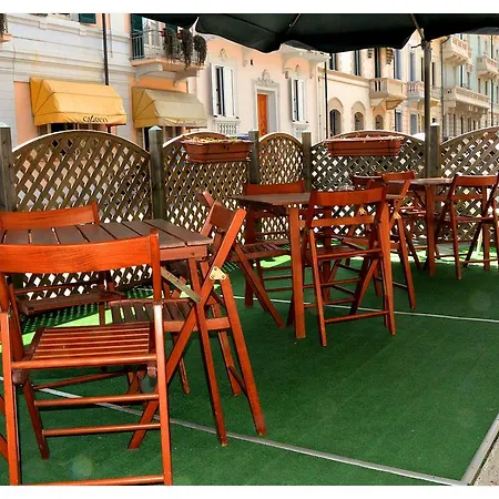 Belvedere 2* Viareggio